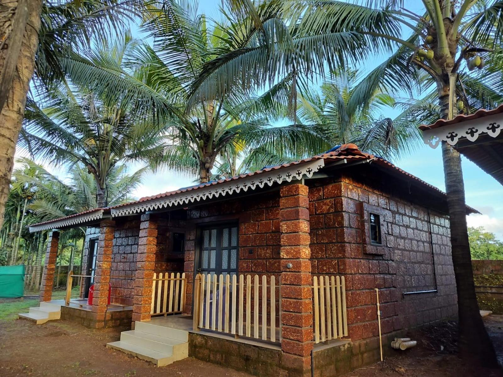 Saka Kadams Home Stay Guhāgar Zewnętrze zdjęcie