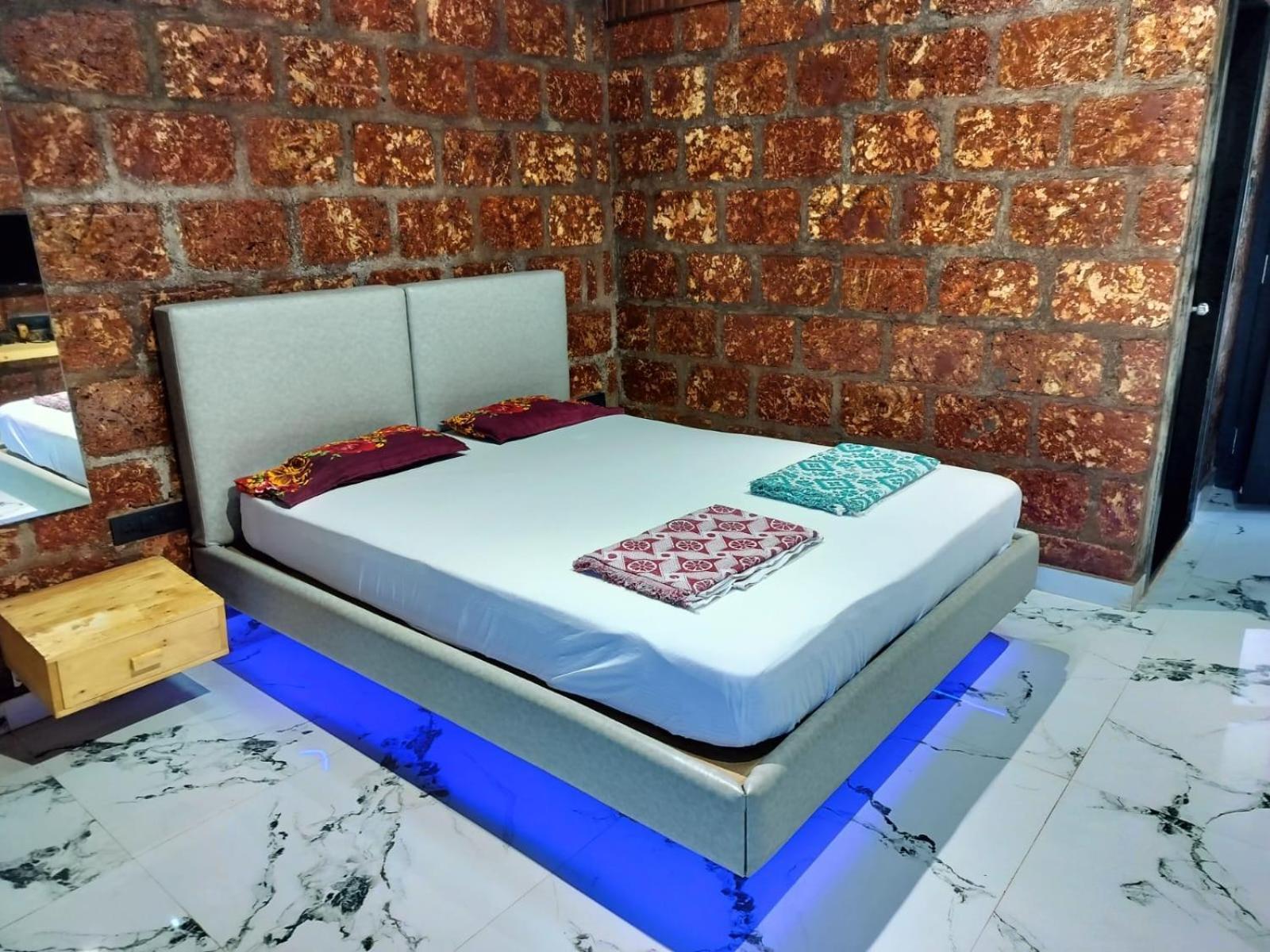 Saka Kadams Home Stay Guhāgar Zewnętrze zdjęcie